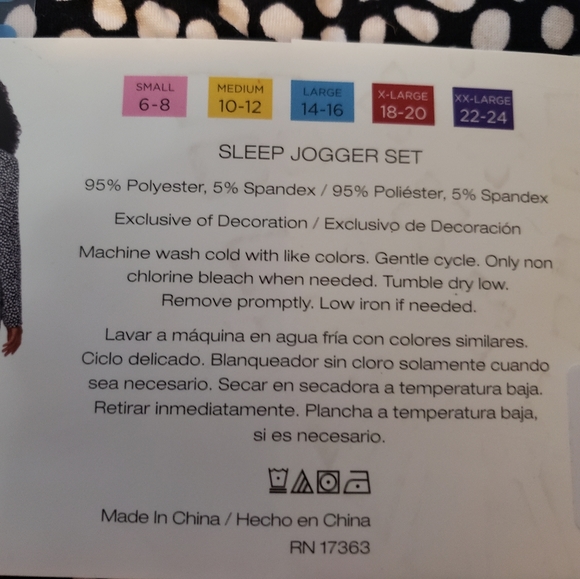 DKNY Jogger Set Pajama With Eye Mask - Picture 4 of 8